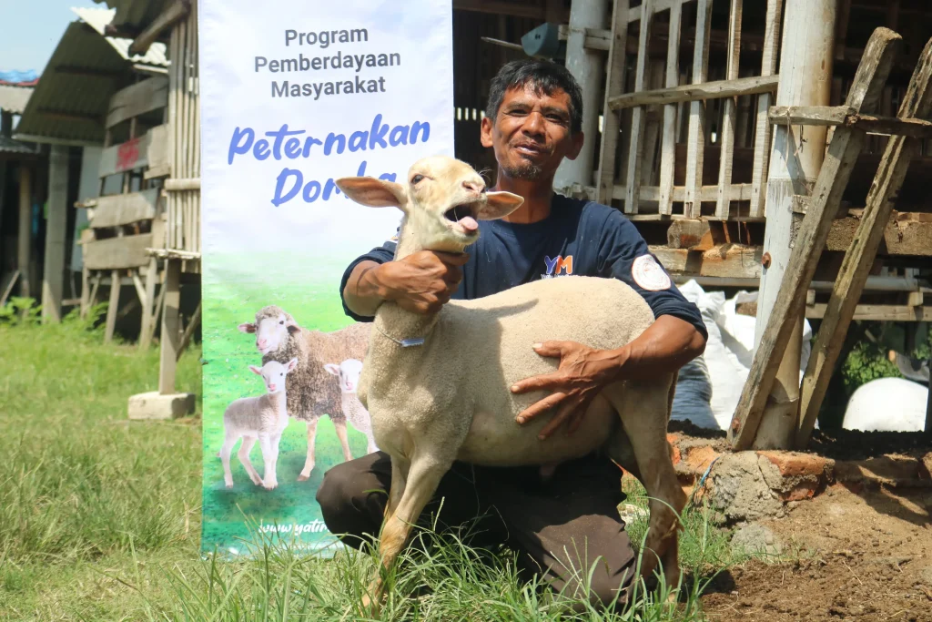 QURBAN YATIM MANDIRI